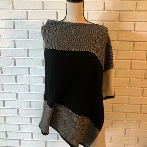 Cashmere poncho